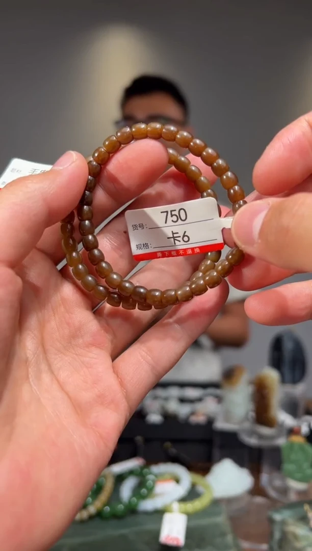 手串未镶嵌和田玉6多样性发货发其中一件