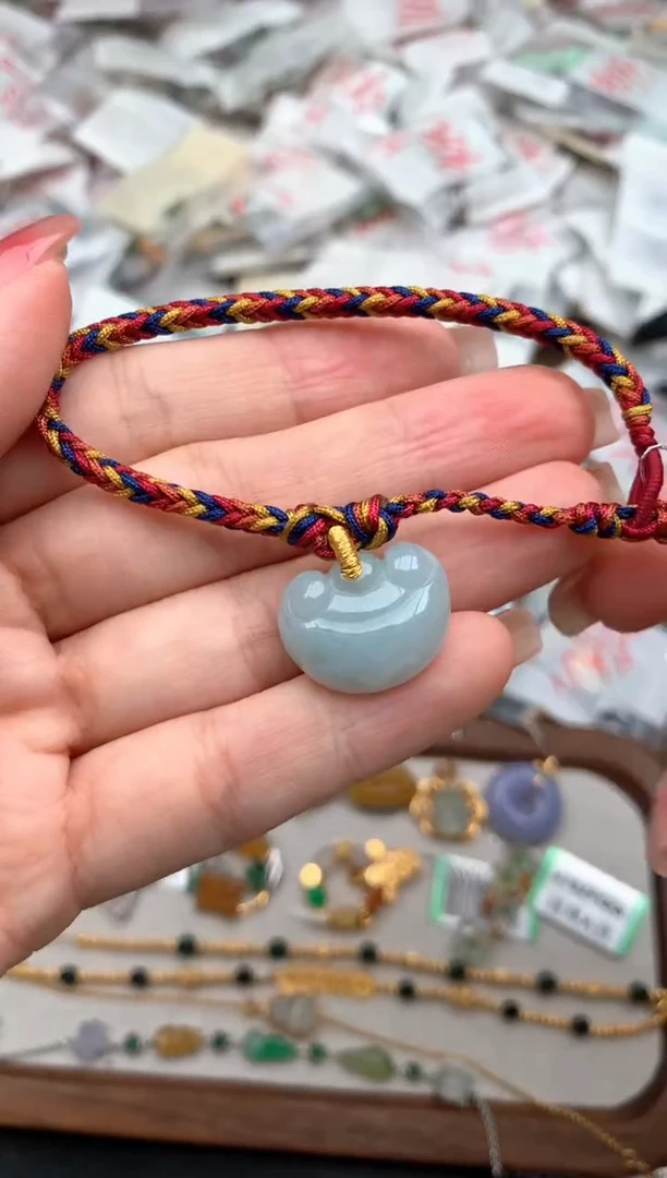 未镶嵌挂件翡翠一34