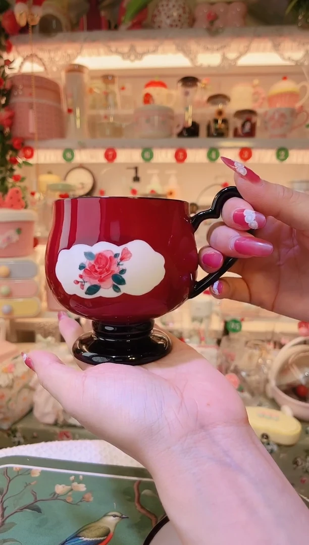 复古高脚杯红色——手工制作品质好！