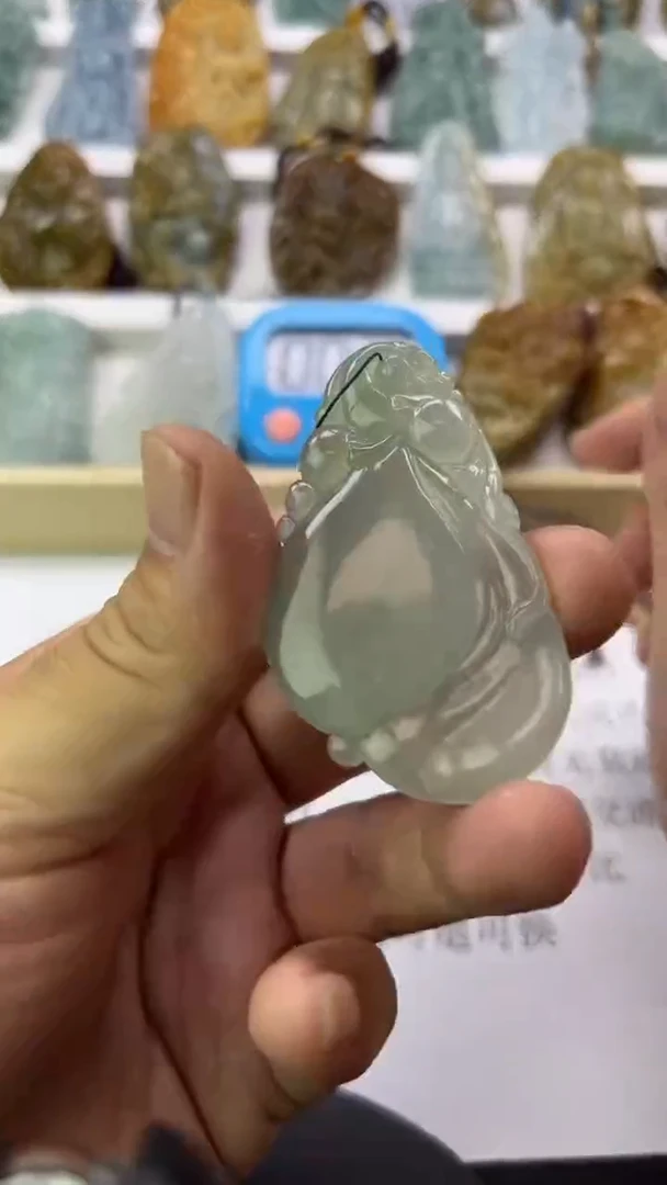 翡翠未镶嵌颈饰天然翡翠