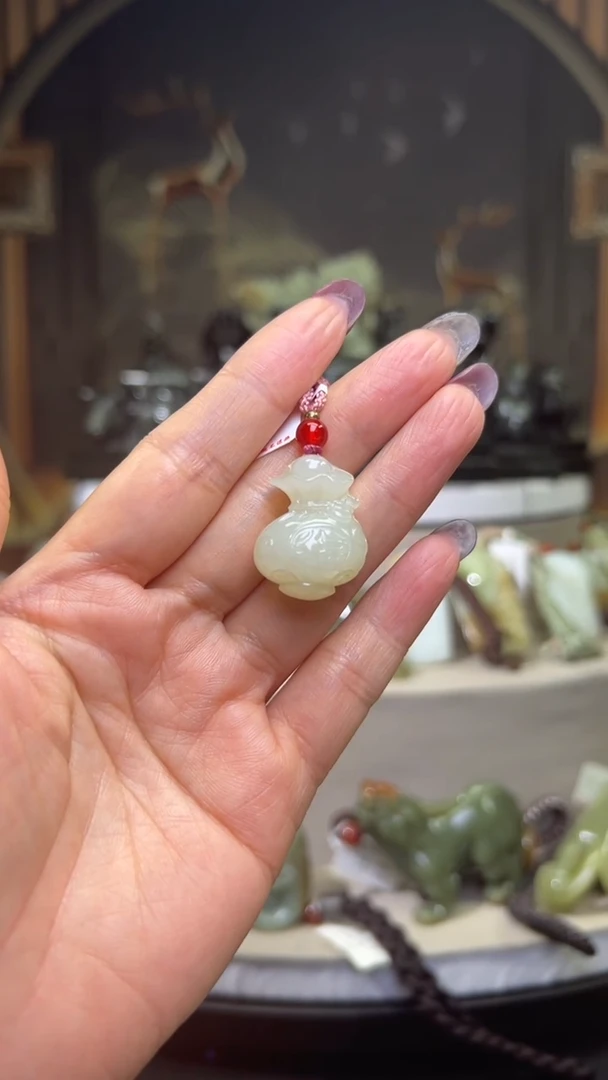 未镶嵌和田玉挂件吊坠