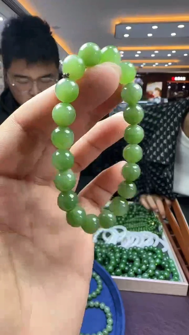 未镶嵌和田玉挂件【陆1224】38 7023 多样性发其一