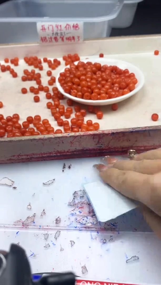 【闪购商品】玛瑙/玉髓颈饰未镶嵌w2094南红柿子红老型8*6m*20颗