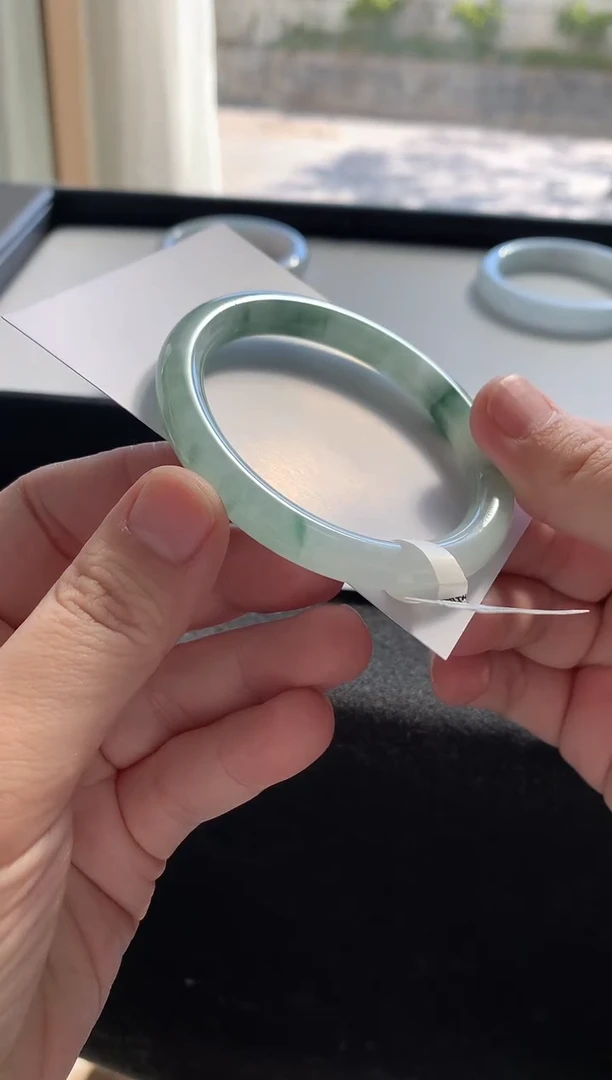 未镶嵌手镯翡翠55.4圆条Y92买断