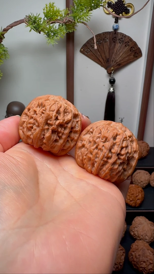 把件文玩核桃原树火麒麟货头 边39