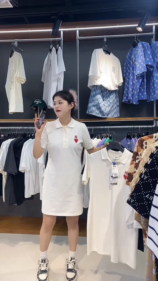 主播身上b标爱心连衣裙s码