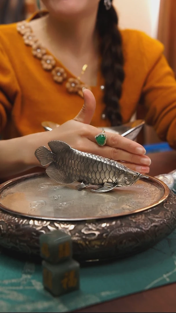 古悦足银999摆件