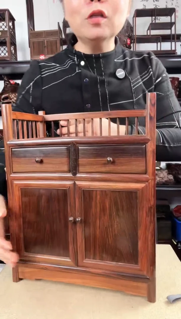 木老李红木工艺品171瑕疵