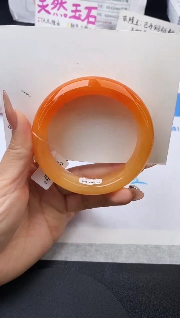 未镶嵌手镯石英质玉w134-HHB59+