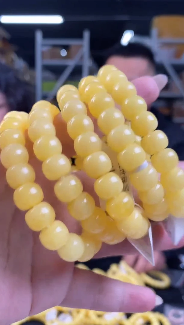 【闪购商品】蜜蜡裸石未镶嵌多样性发其一颜色微差