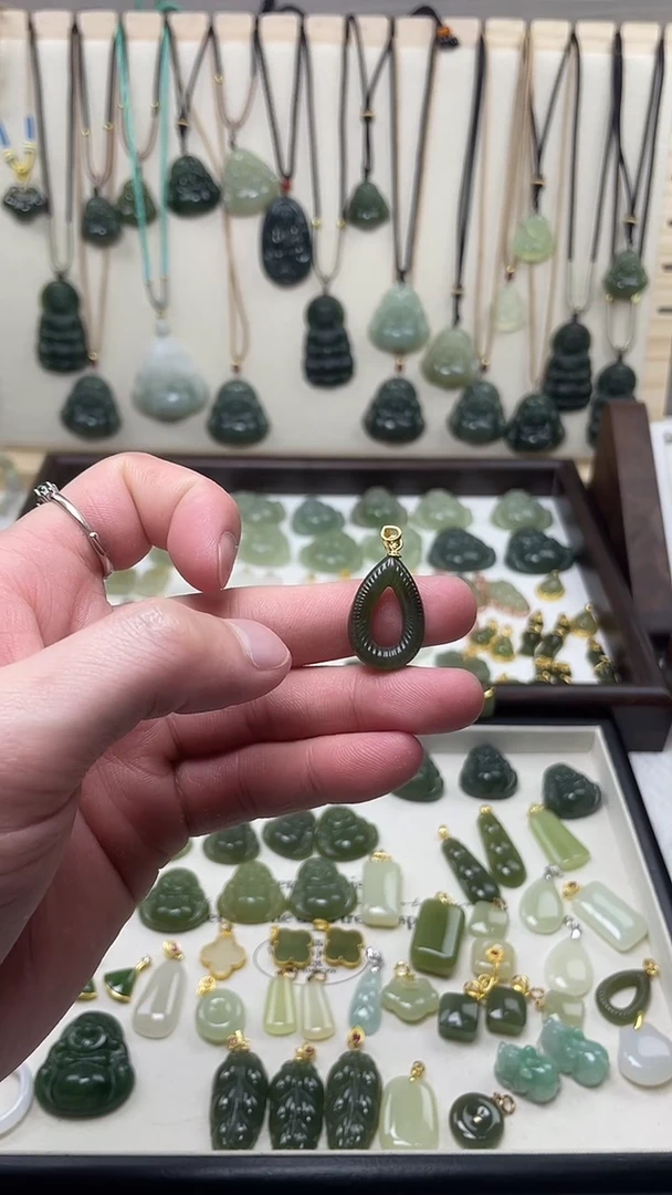 吊坠(不含链)银S925镶嵌和田玉吊坠(不含链) 银S925镶嵌 和田玉