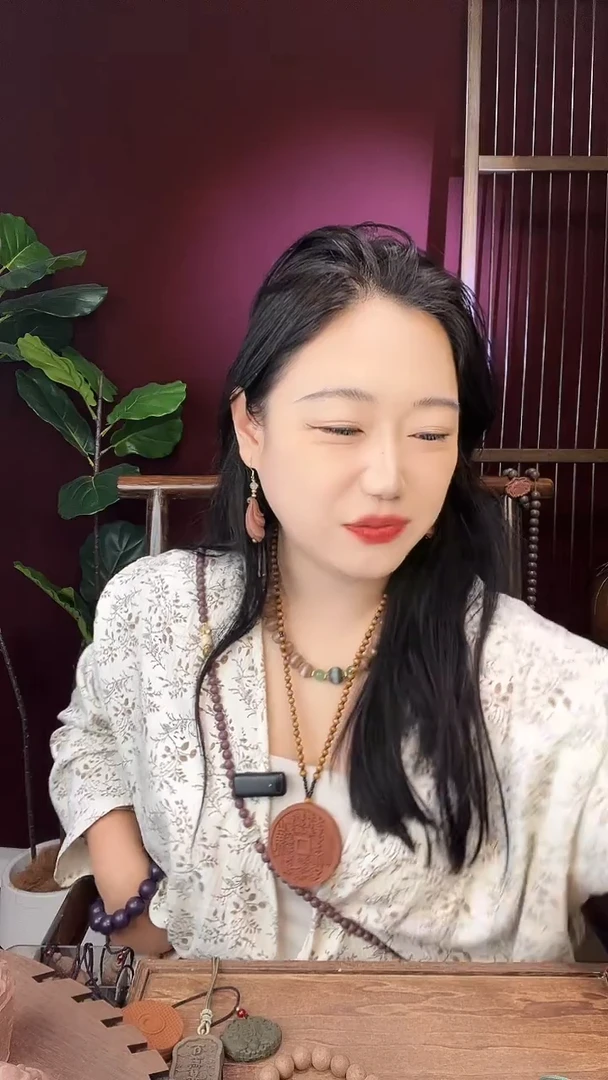 珠串息肌小花腰链