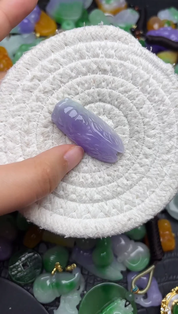 颈饰未镶嵌翡翠缅甸翡翠吊坠