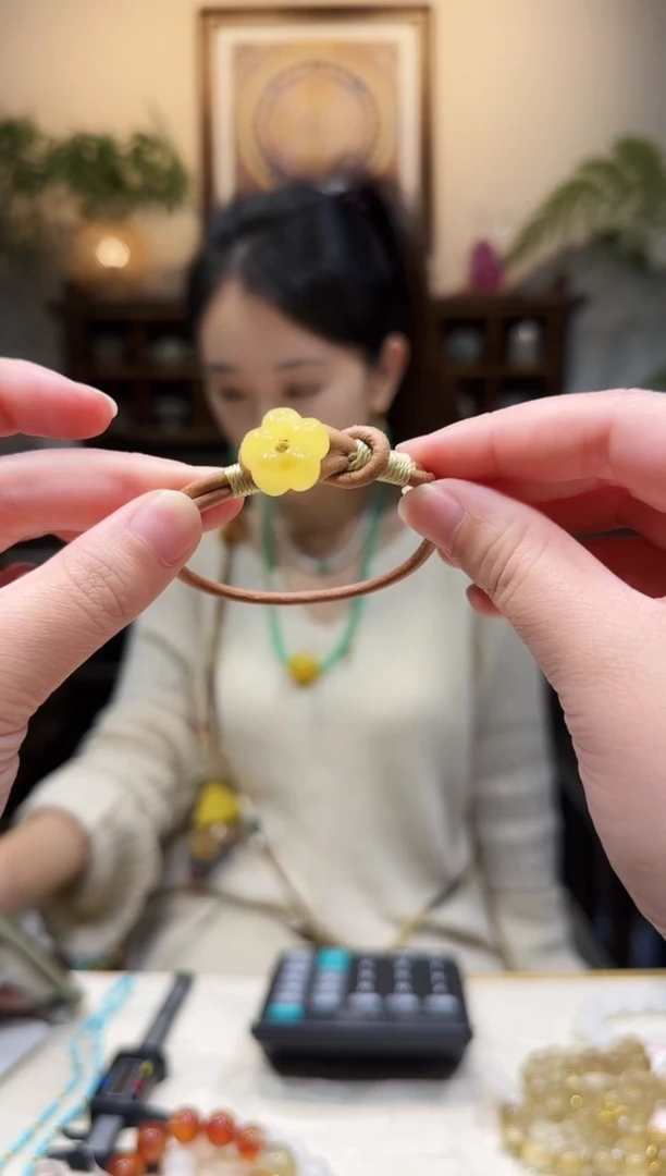 蜜蜡颈饰未镶嵌手链