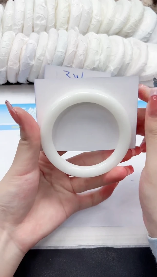 石英质玉未镶嵌手镯267-59.7