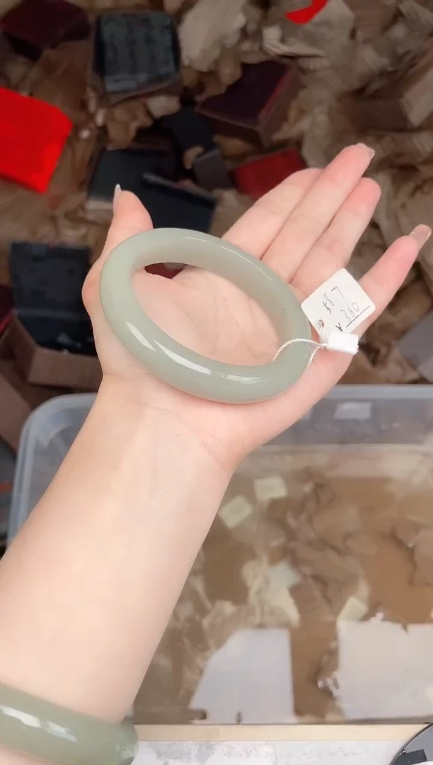 石英质玉手镯未镶嵌A113-58.7