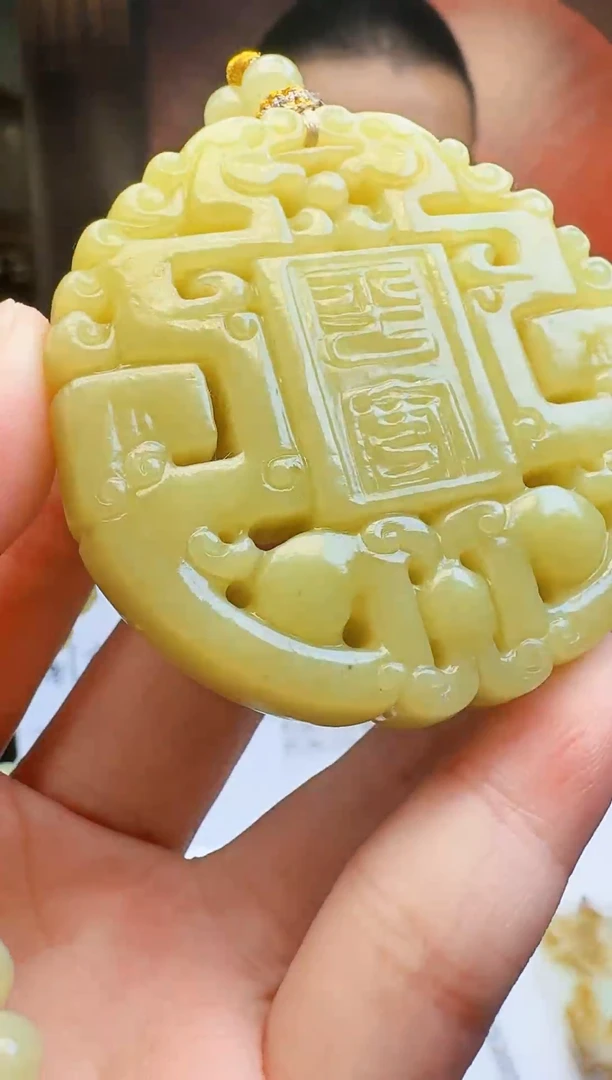 定制和田玉玉雕名家馆天然和田玉（拍一发一）