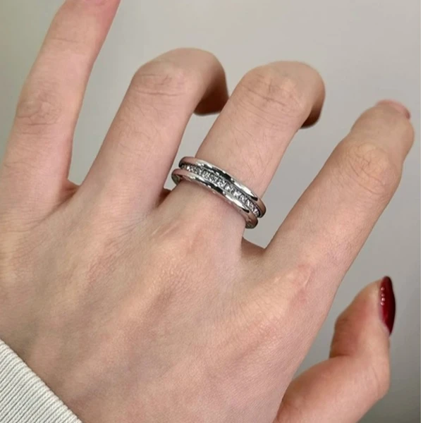 99新 BVLGARI/宝格丽 小花6枫 B.ZERO1 弹簧戒指 单圈钻 53 白金