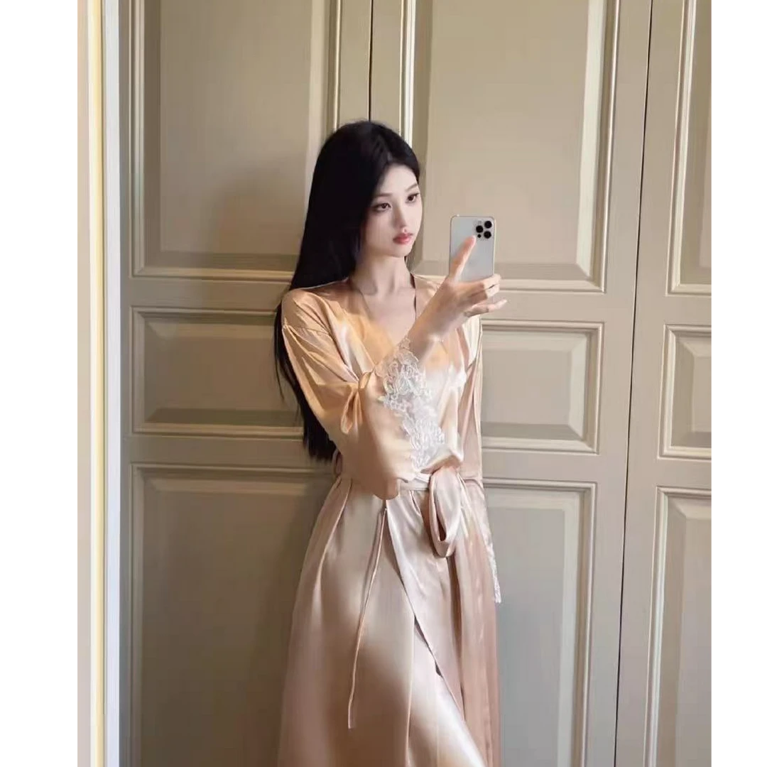 大美女【绸缎睡袍】女神的睡衣～粉色