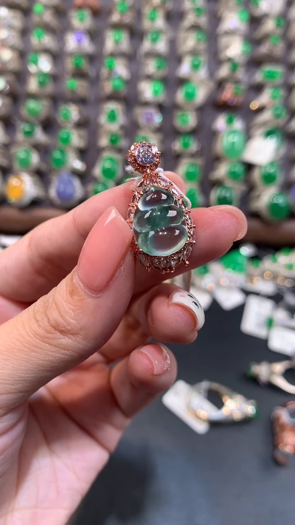 定制翡翠未镶嵌翡翠戒面