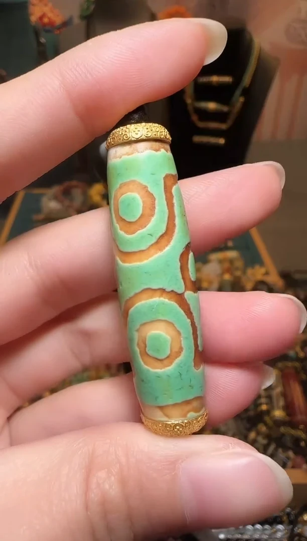 【闪购商品】玛瑙吊坠18K金镶嵌吊坠