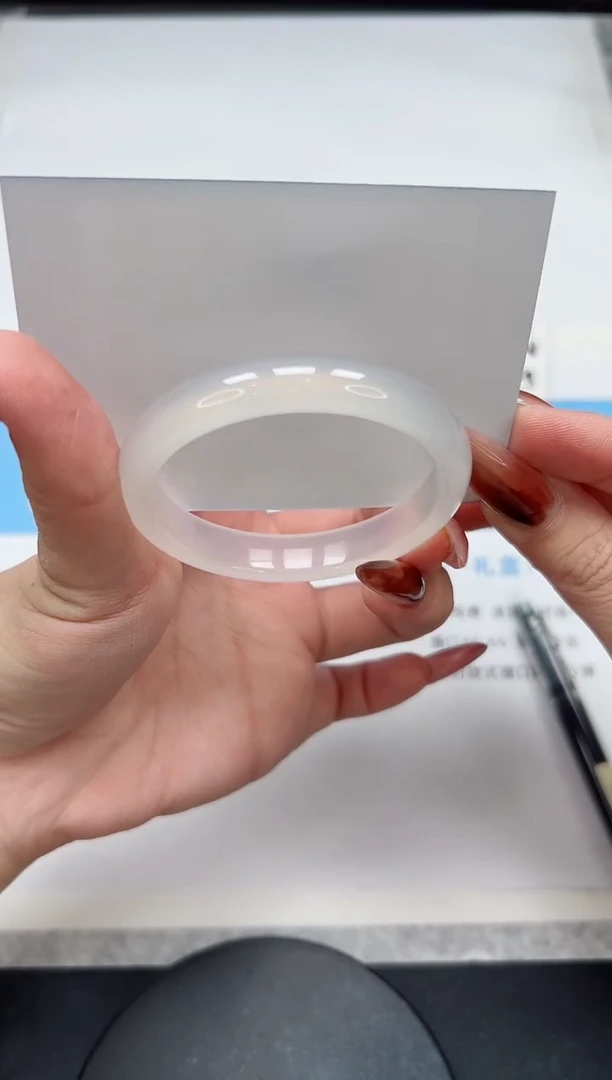 【闪购商品】玛瑙/玉髓手镯未镶嵌210/荔枝51.3