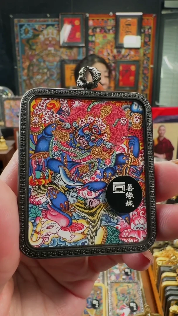 吊坠壹善缘城手绘唐卡黑六臂