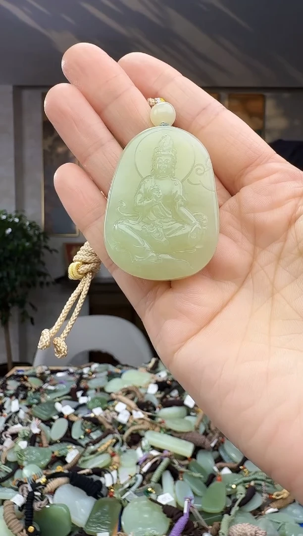 未镶嵌和田玉挂件拍一发一