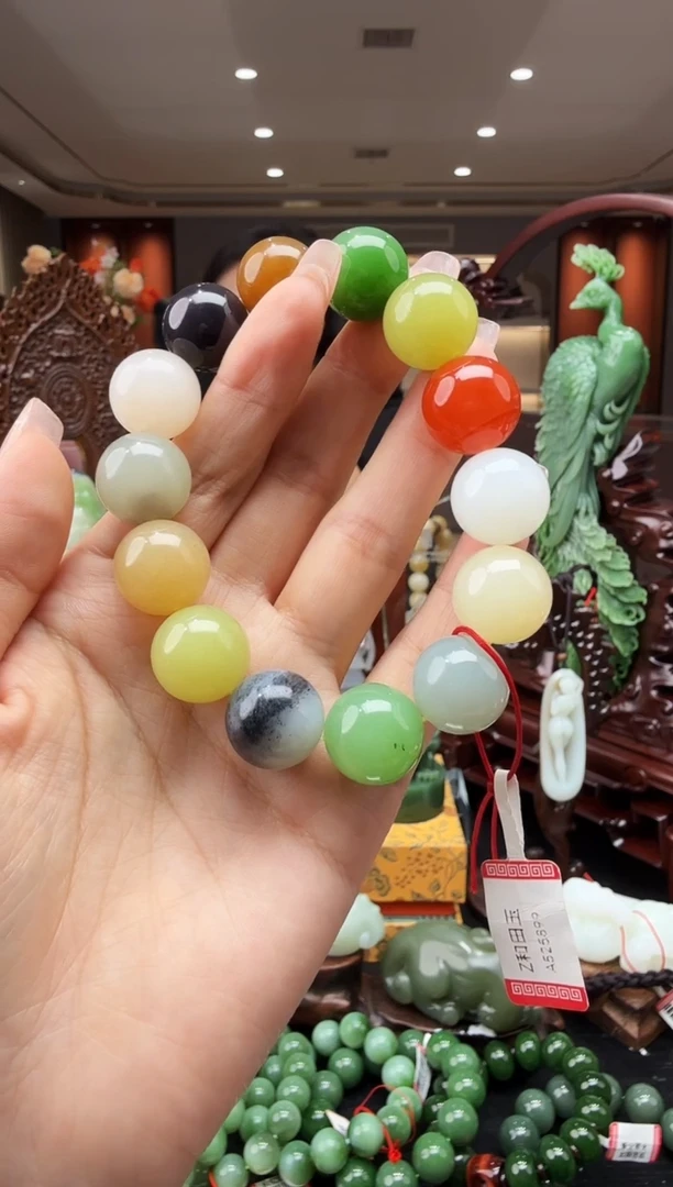 颈饰未镶嵌和田玉叮****edb16