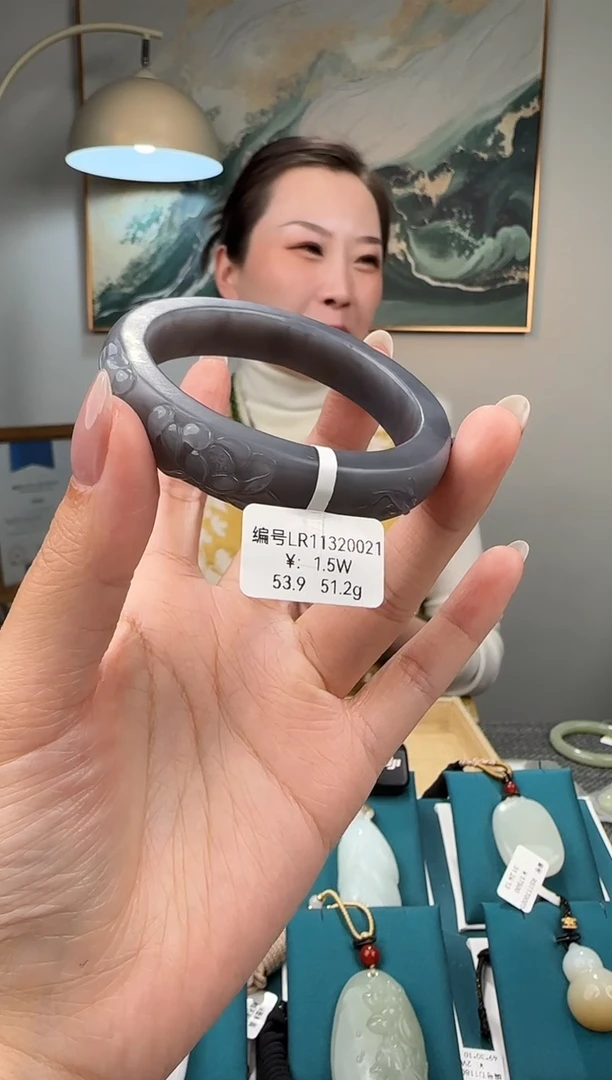 未镶嵌手镯和田玉LR53.9