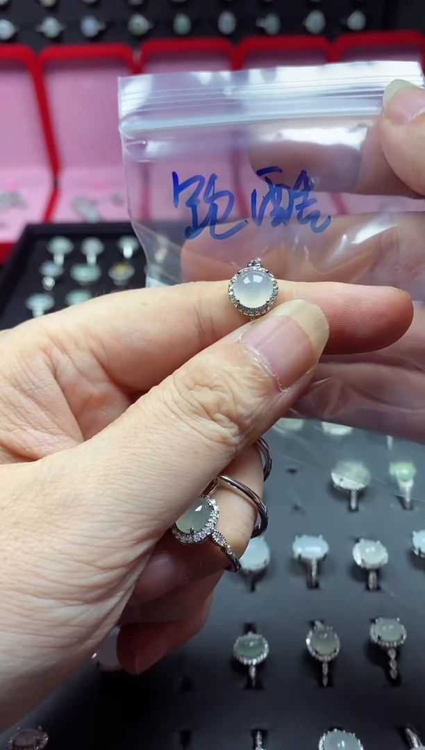 未镶嵌戒指翡翠奶***酷翡翠戒指#