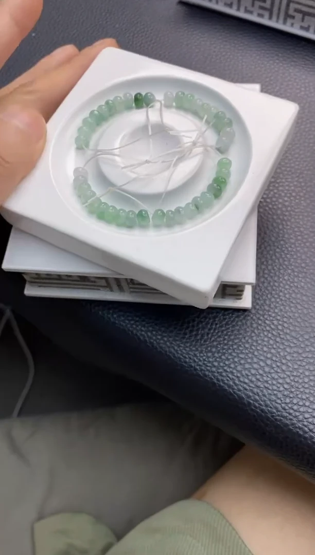 翡翠散珠33天然A货翡翠散珠多样性发10颗