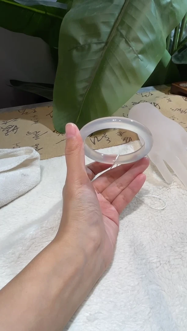 手镯玛瑙/玉髓未镶嵌58.9鉴赏期48小时