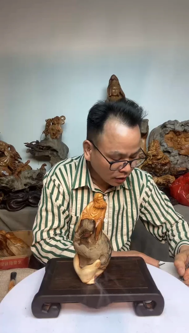 柏木（崖柏）崖柏雕刻件