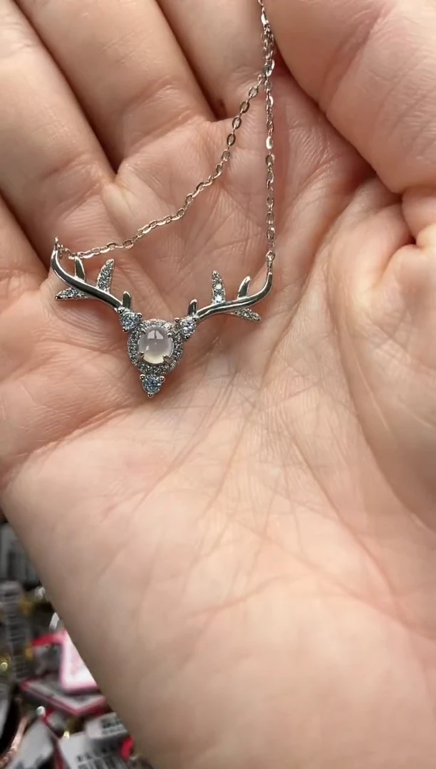 【闪购商品】翡翠戒指银S925镶嵌3333333      4