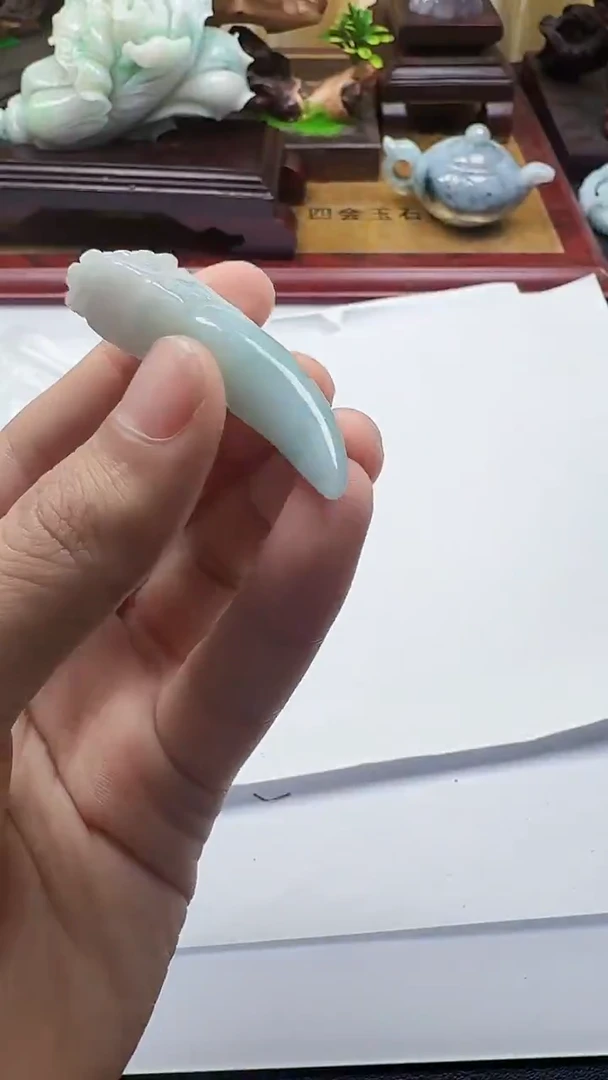 吊坠(不含链)未镶嵌翡翠1