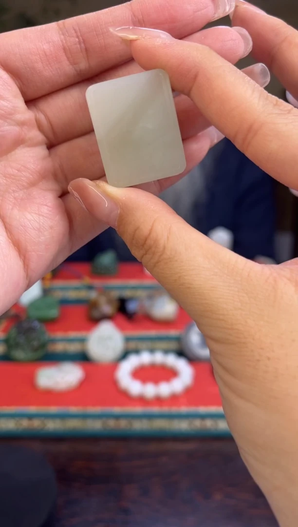 【闪购商品】和田玉挂件未镶嵌方糖一件