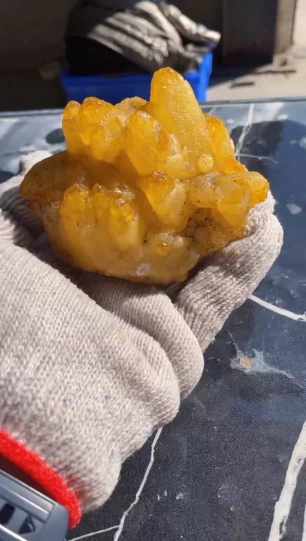 【闪购商品】水晶原石未镶嵌天然黄水晶原石摆件