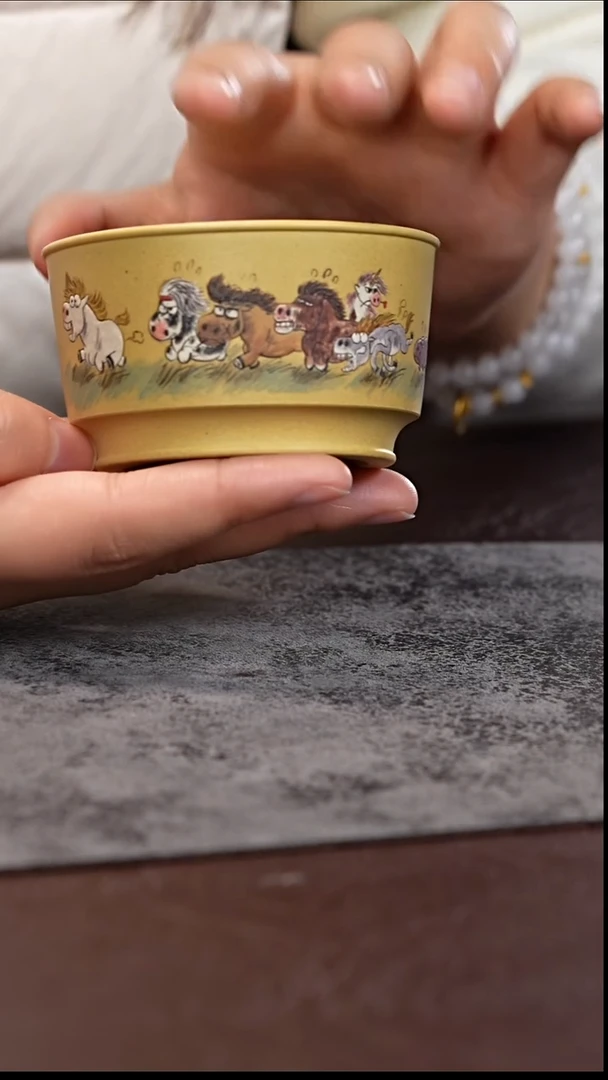 茶杯紫砂八骏图 主人杯