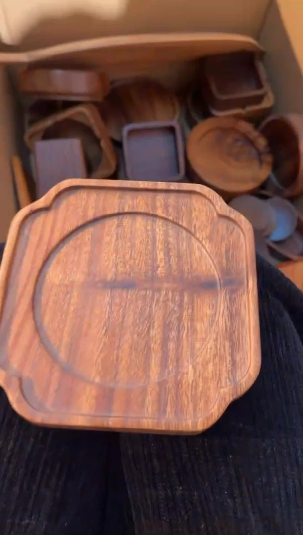 木微瑕壶承       15*15