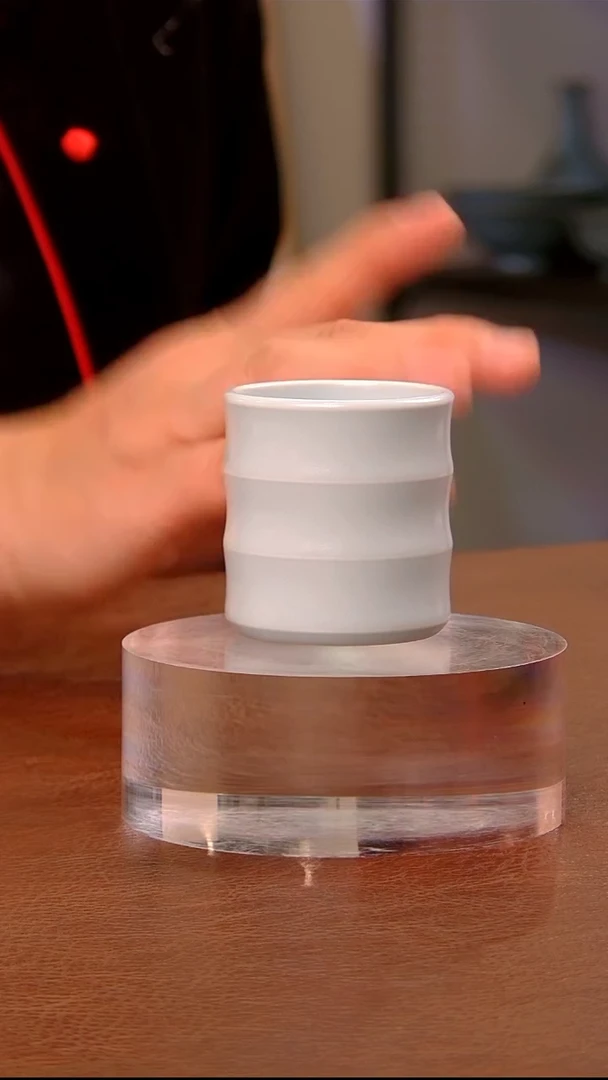 【闪购商品】瓷片月白三竹节杯...........