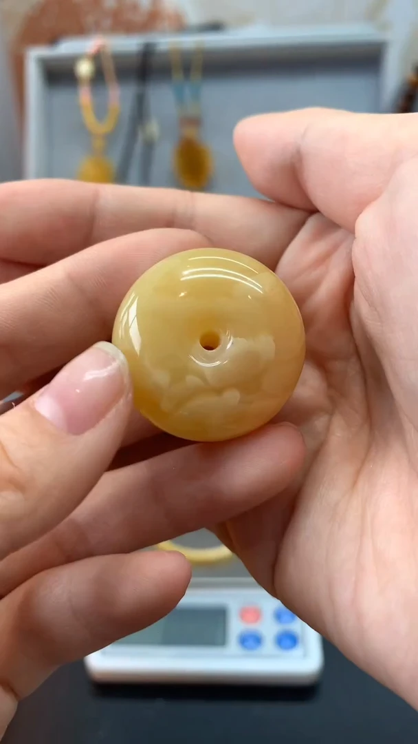 【闪购商品】琥珀珠宝奇石未镶嵌46微瑕