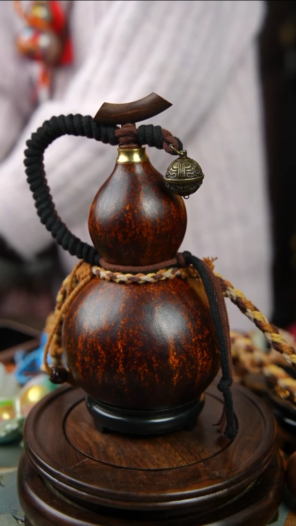 208号500ml左右非遗大漆酒葫芦