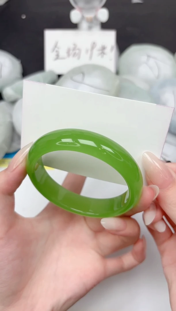 未镶嵌手镯石英质玉104-60