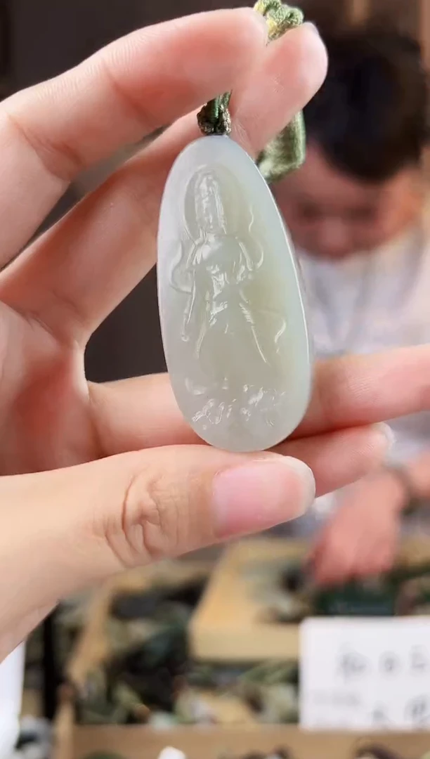 颈饰未镶嵌和田玉拍一发一，多样性发货