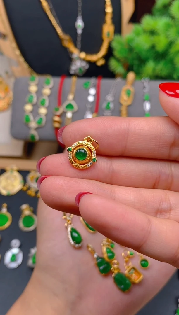 吊坠(不含链)银S925镶嵌翡翠小提溜