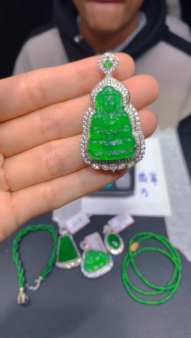 【闪购商品】定制翡翠未镶嵌143多样性发货（发其一）