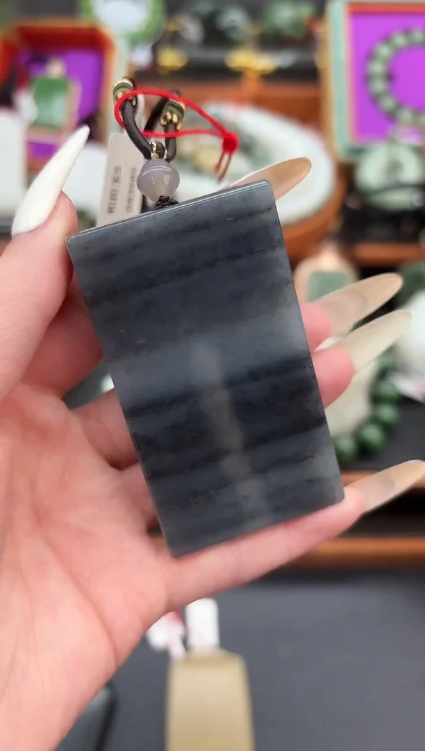 吊坠(不含链)未镶嵌和田玉董小姐推荐 多样性发货 拍一发一