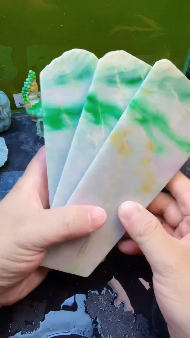 翡翠挂件未镶嵌甜*天然翡翠123