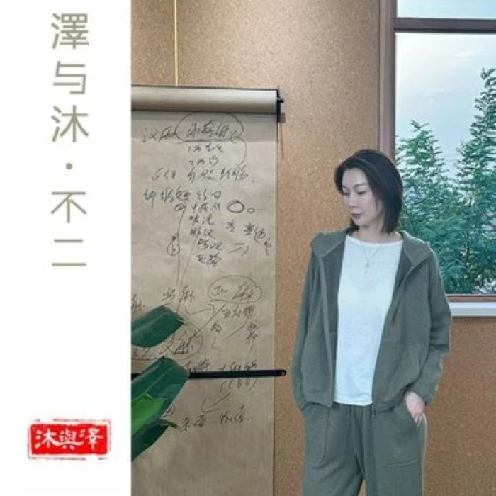 【见证奇迹】秋冬汉麻拉绒拉链外套女款开衫